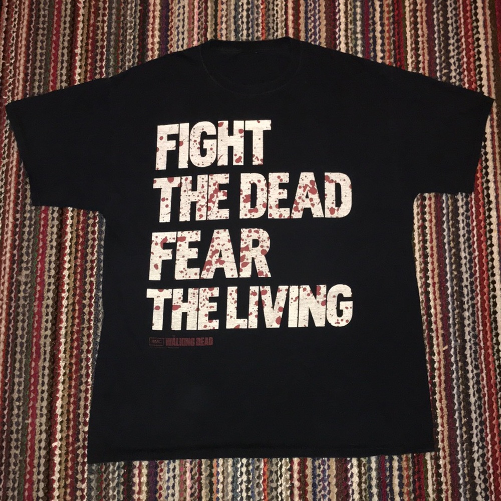 The Walking Dead Tee 😰😰🔥🔥🔥 LARGE